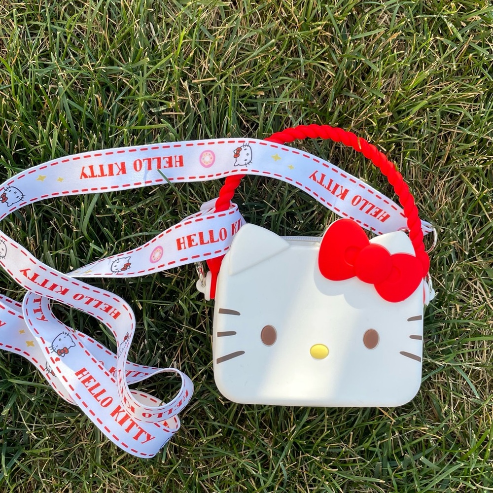 Hello Kitty mini silicone crossbody purse